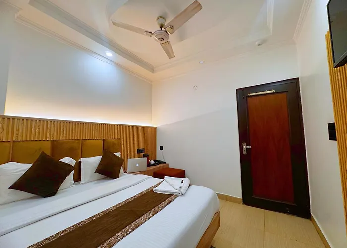 Hotel Bala Ji International