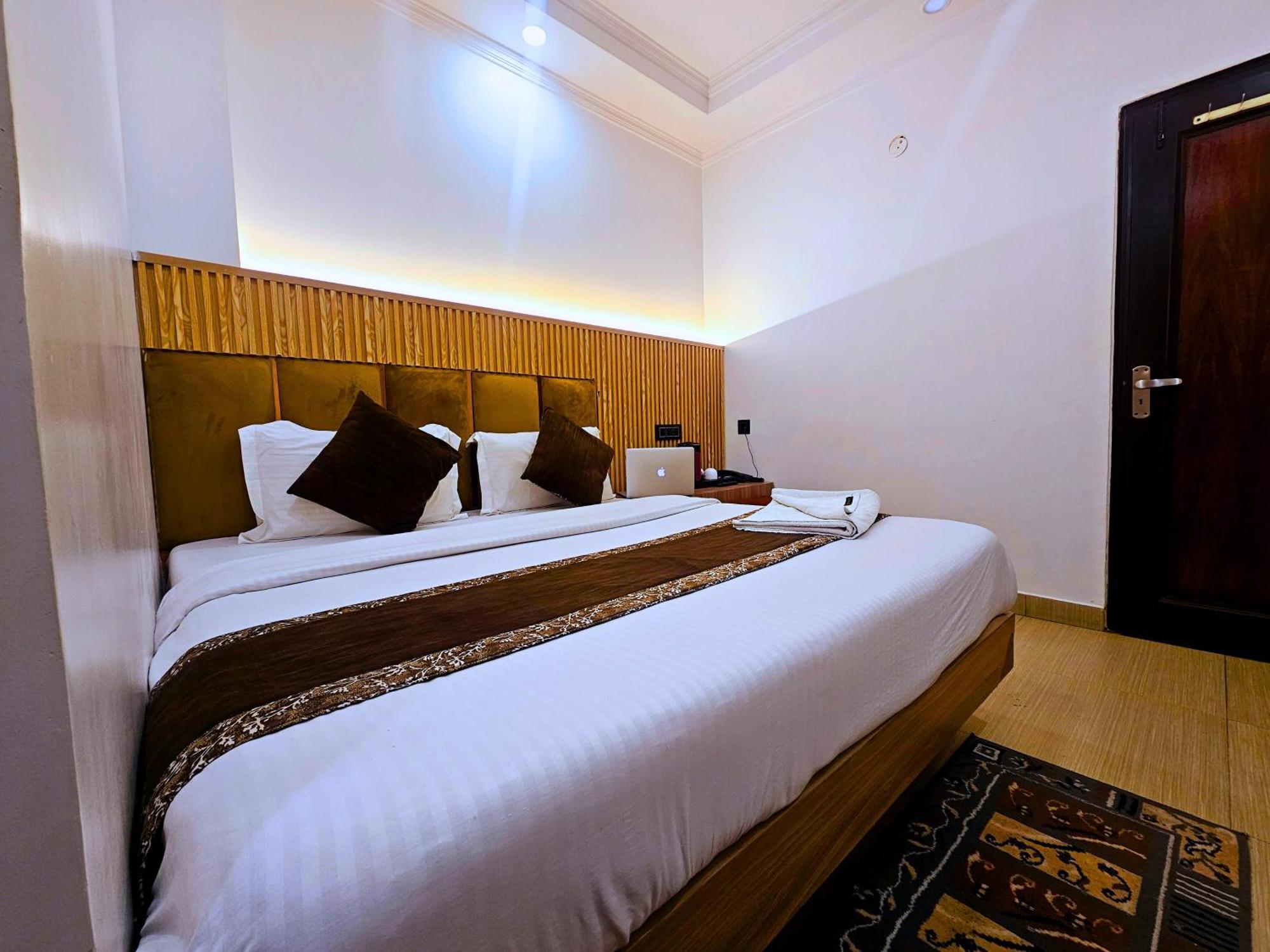 Bala Ji International 3* New Delhi