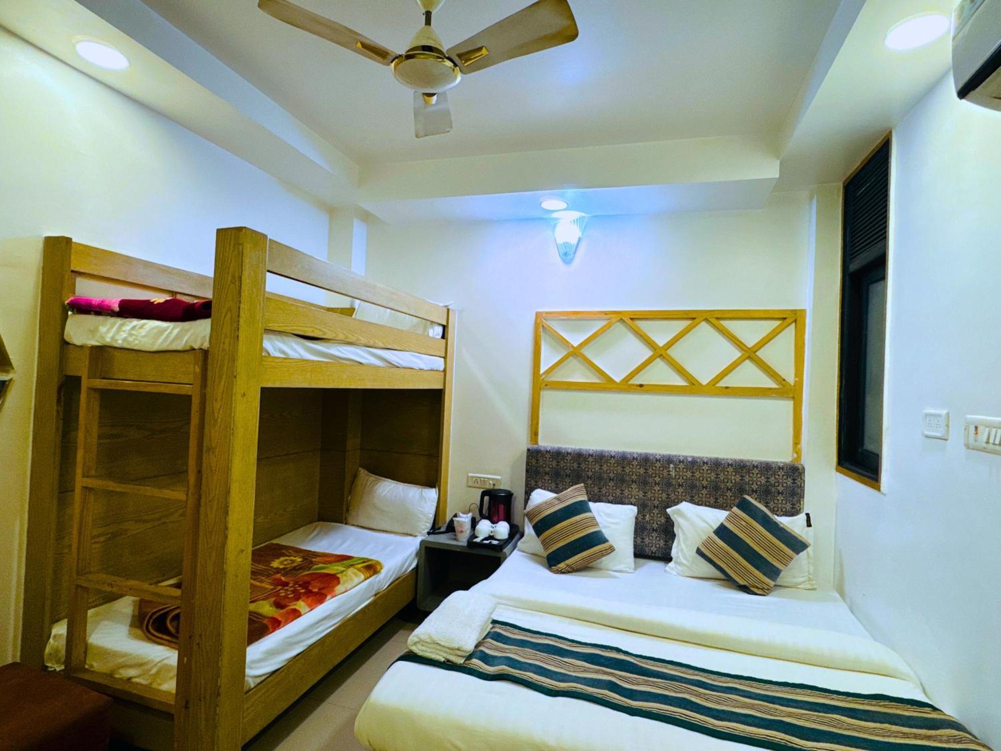 Bala Ji International Hotel New Delhi