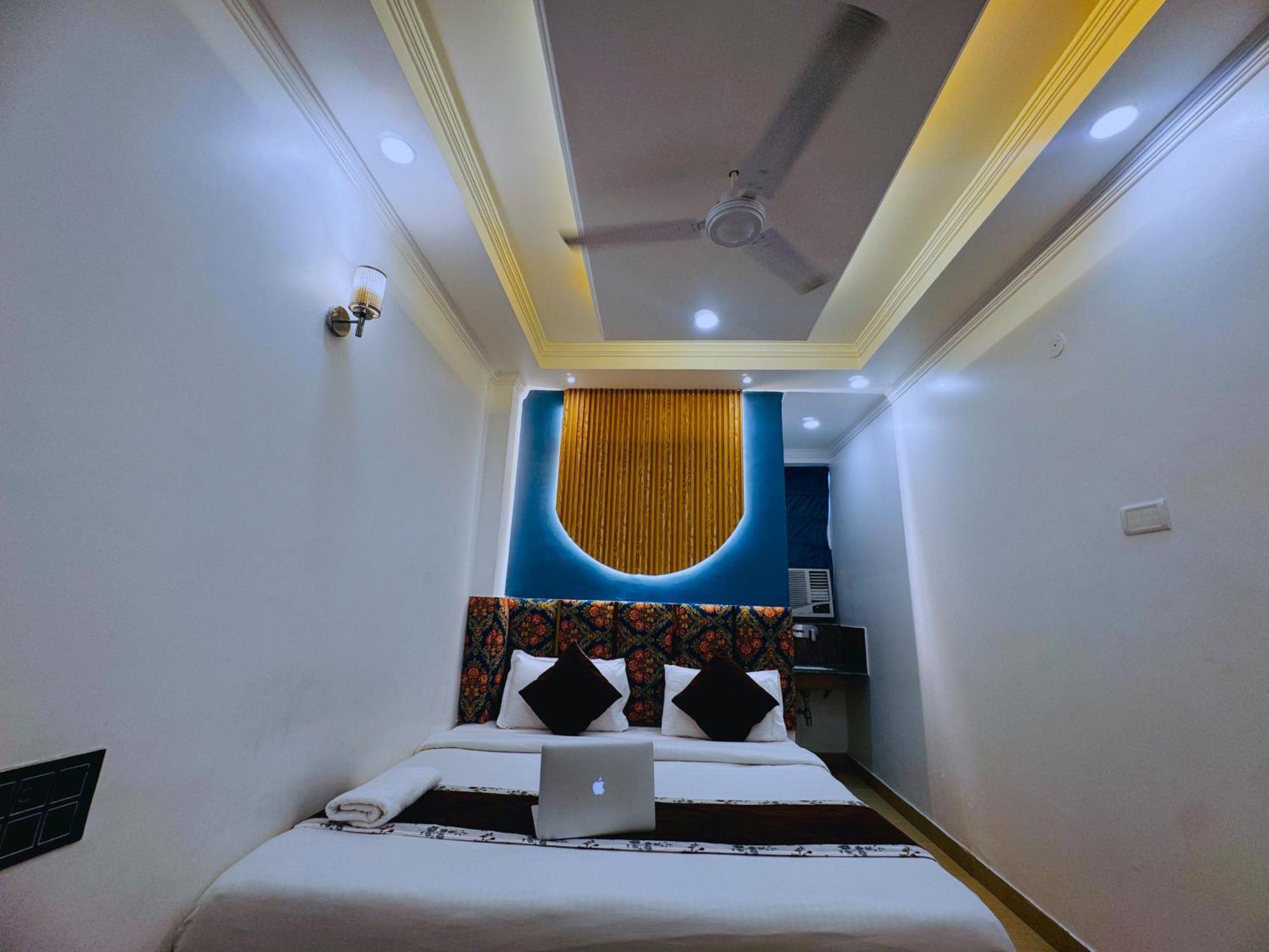 Hotel Bala Ji International