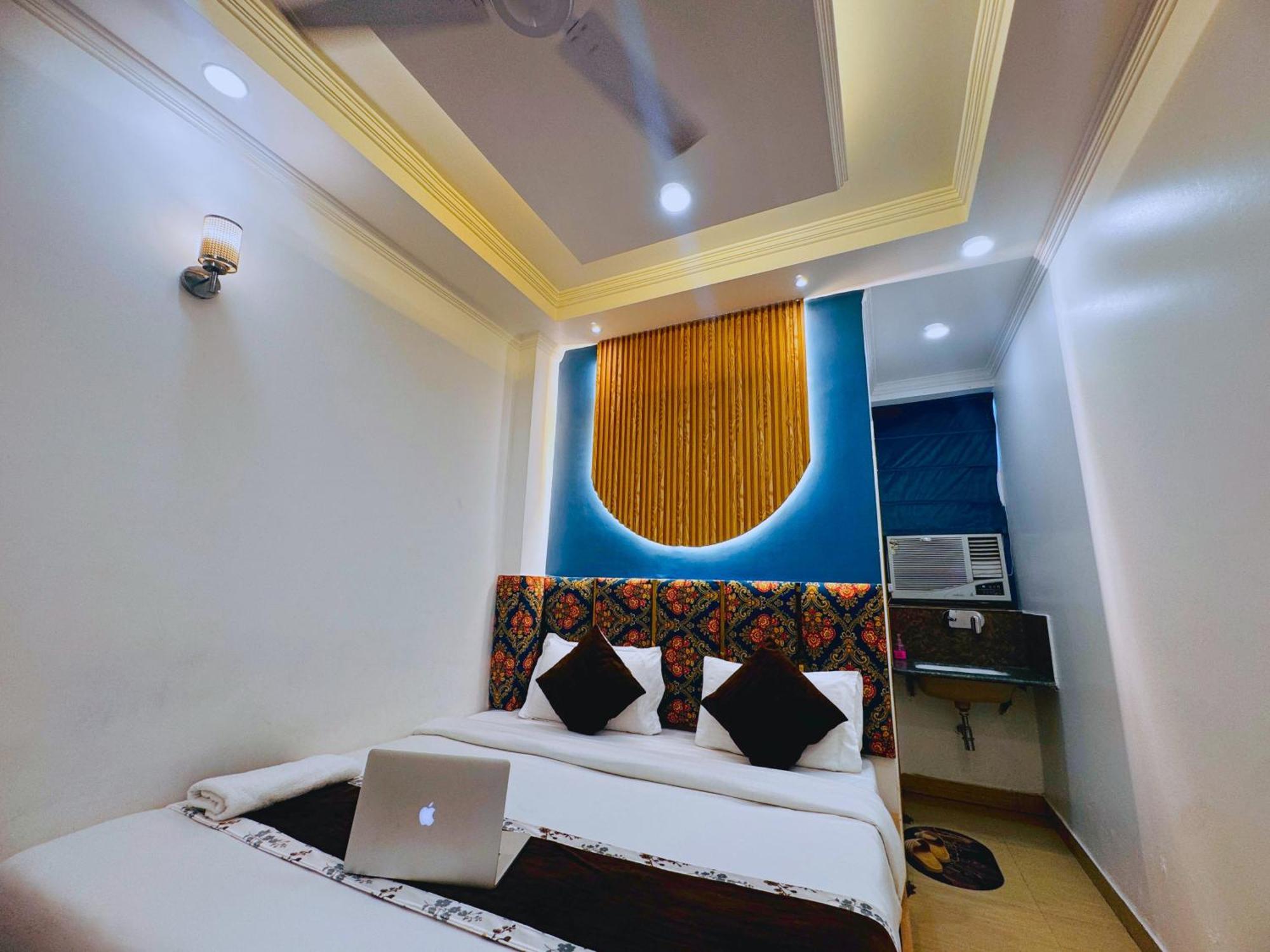 Bala Ji International New Delhi