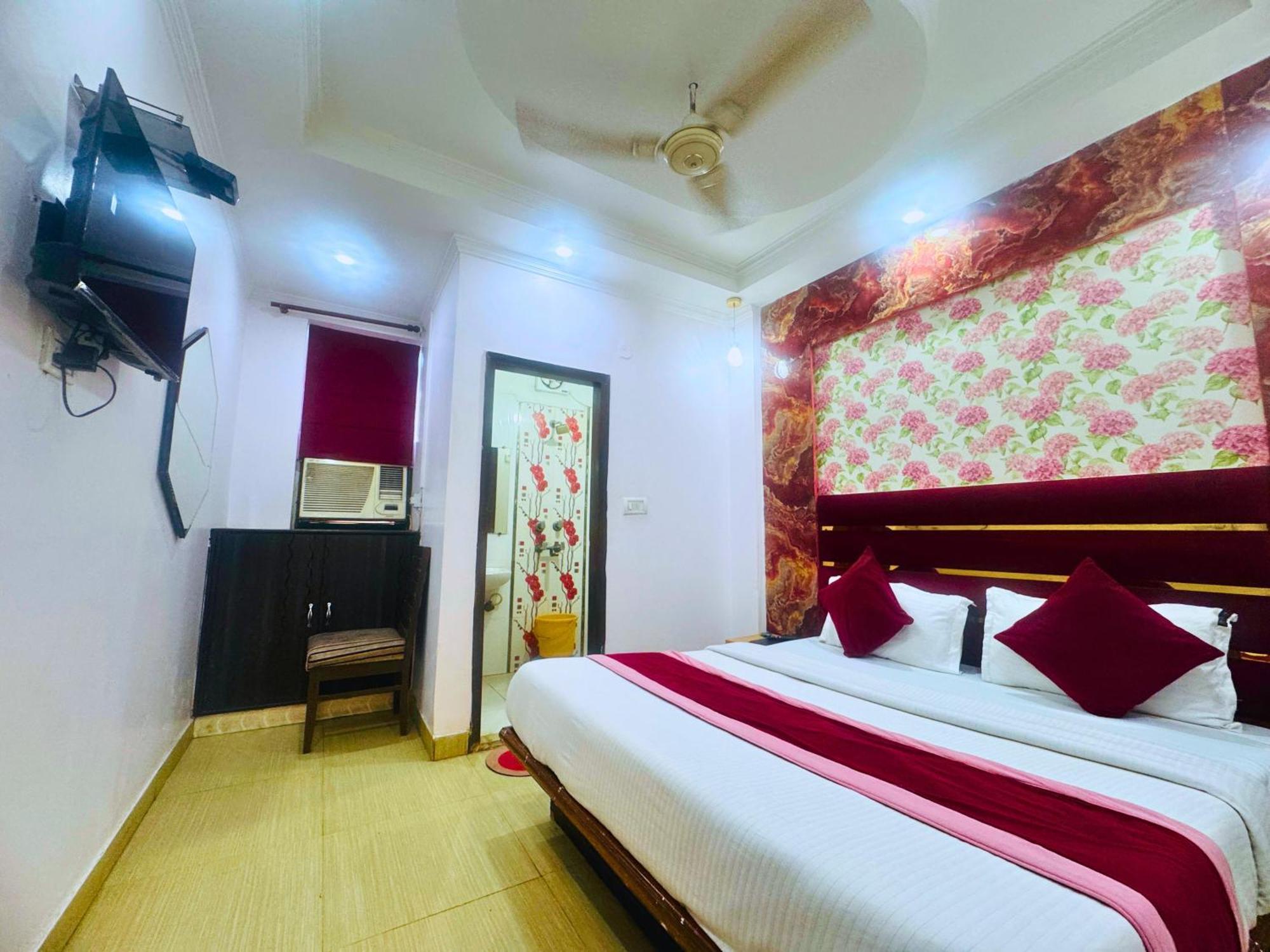 Hotel Bala Ji International New Delhi