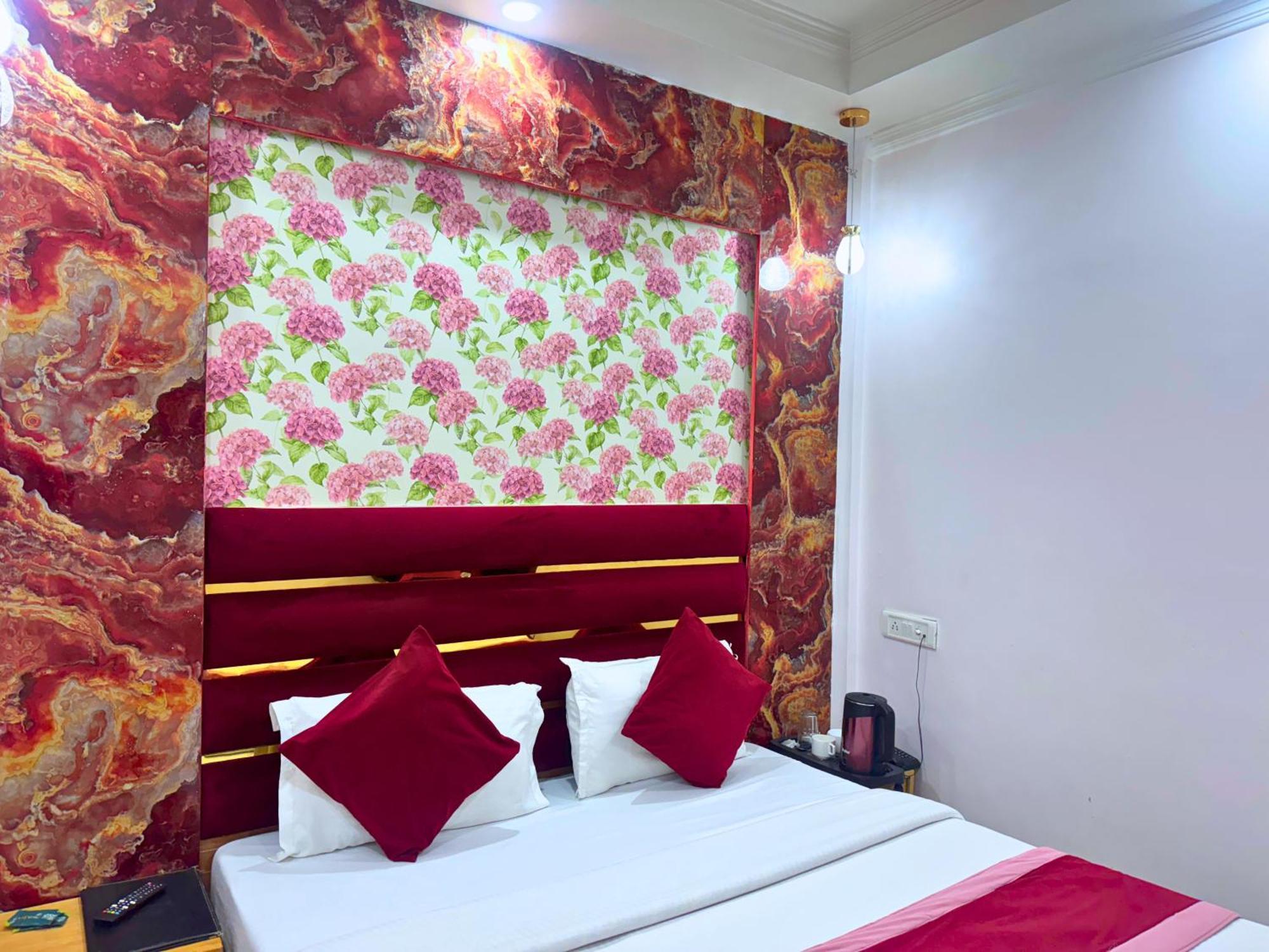 Bala Ji International Hotel New Delhi